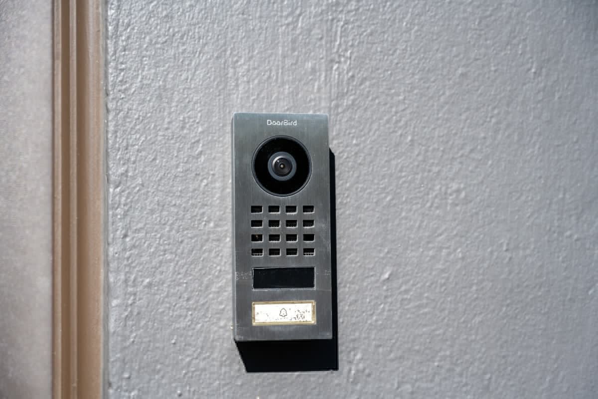 How Home Sellers Spy on Buyers: ‘Consider Yourself in a Reality Show’