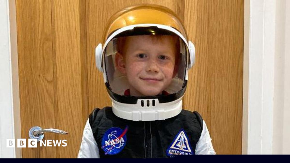 Astronomy superfan, 11, shares tips for watching solar eclipse