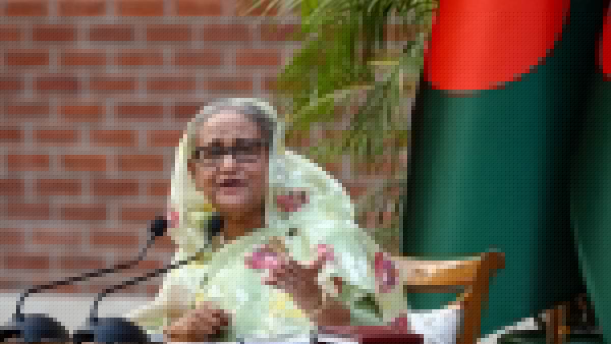 Bangladesh ex-premier Hasina vows to return despite fearing for life