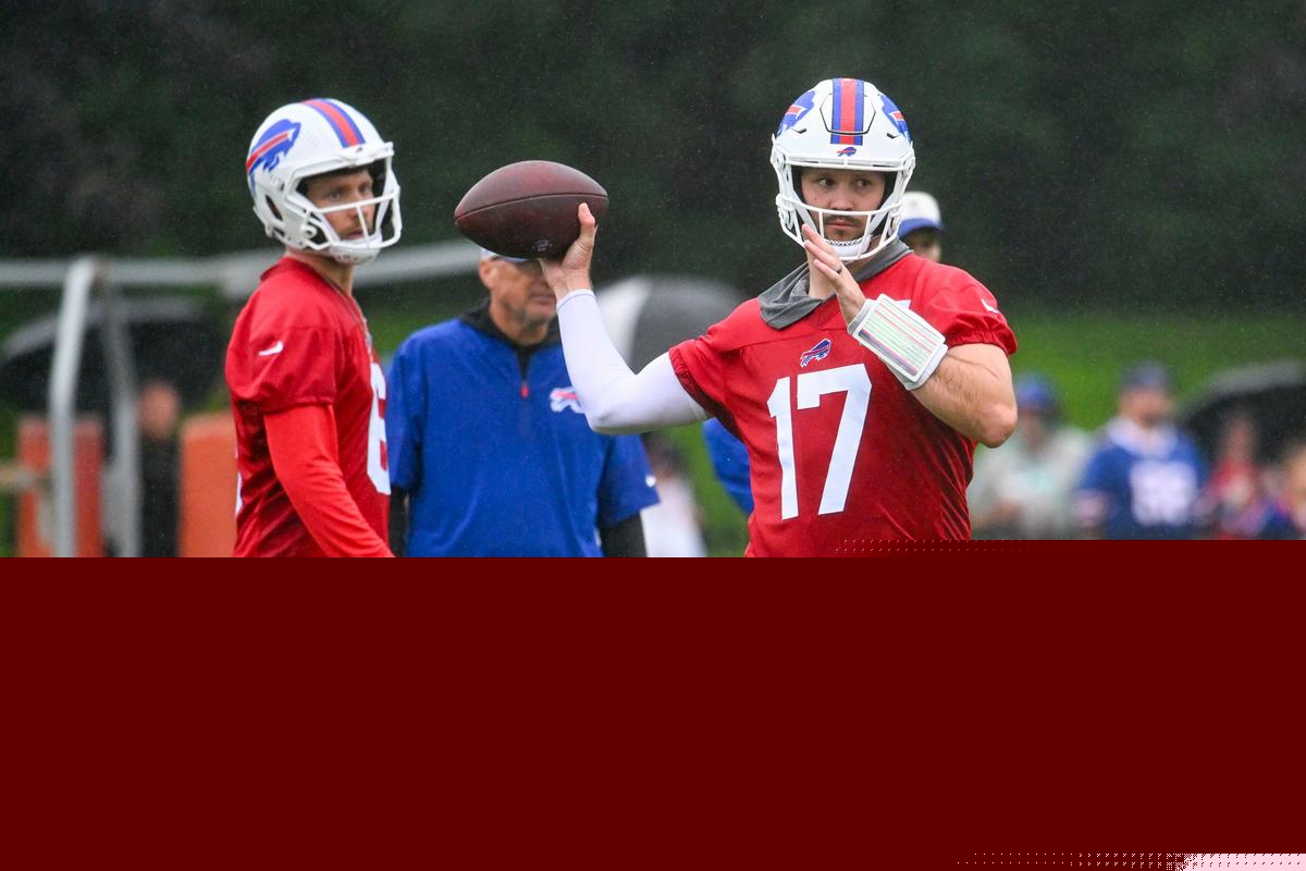 MUST SEE: Best Photos From Buffalo Bills Training Camp
