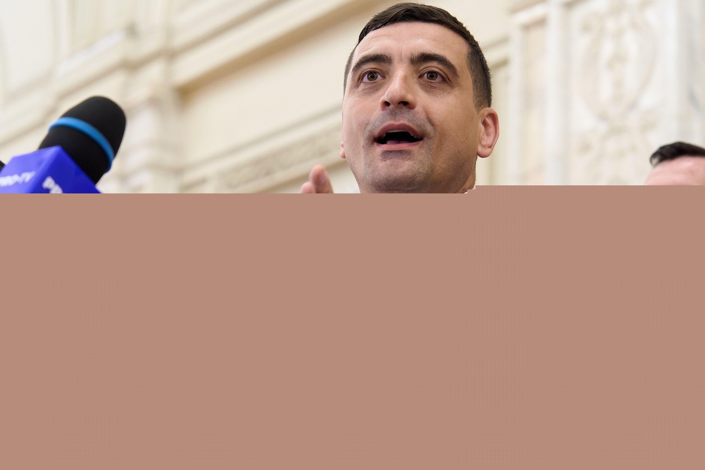 Simion ironizează USR, dar explică de ce nici AUR nu a votat legea ANI. „Deodată nu mai pierdem banii ăia mulți, europeni, bineveniți”