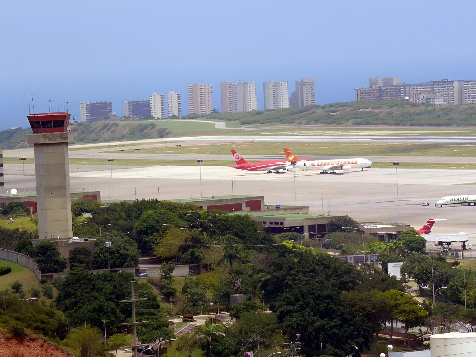 Venezuela y Estados Unidos acuerdan reabrir inmediatamente espacio aéreo comercial