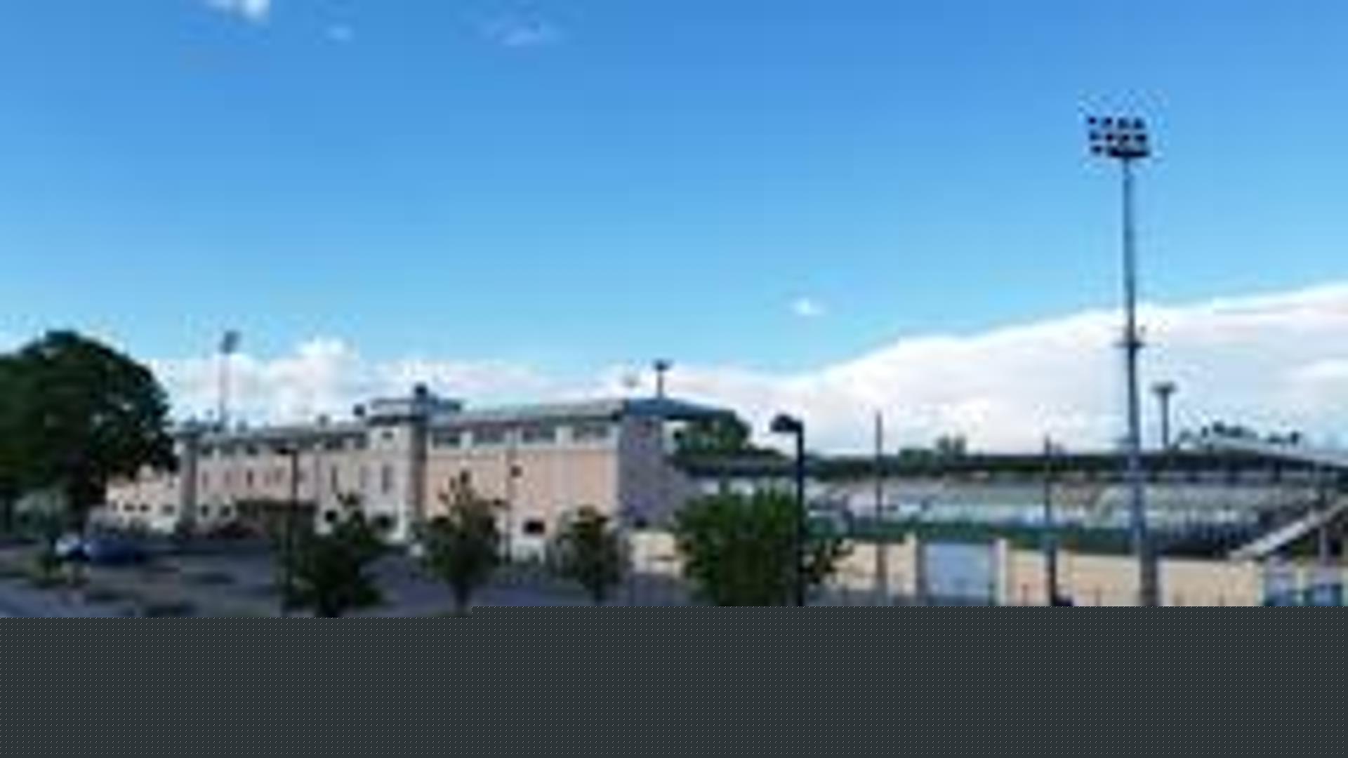 Pannelli solari sugli edifici pubblici, si comincia dallo stadio Fortunati