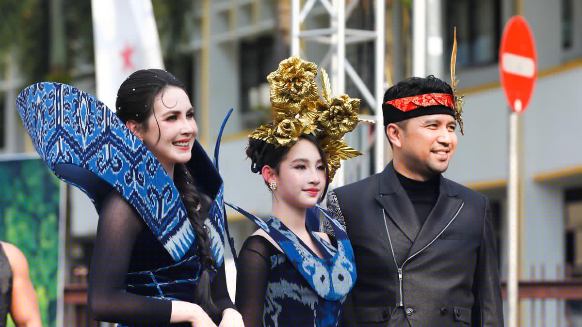 Top 3 Berita Hari Ini: Arumi Bachsin dan Putrinya Tampil Bak Elsa Frozen di Jember Fashion Carnaval 2026