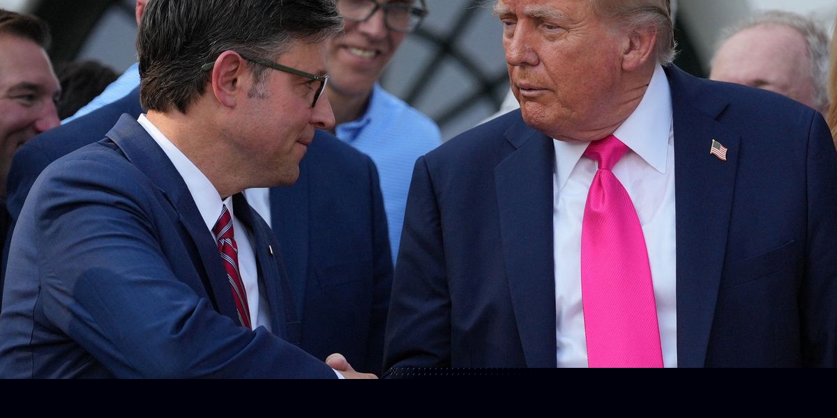 DC insider hints at a looming shift for the November election