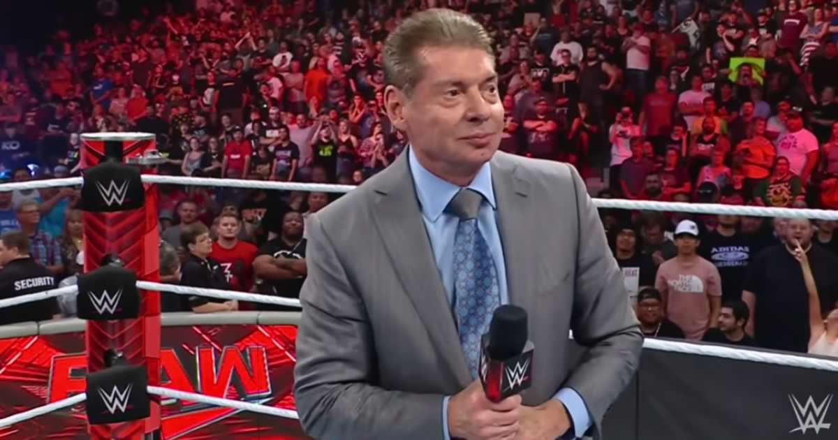 Former WWE Star Was Summoned To Vince McMahon’s Office For Surprise RAW Title Change