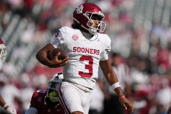 No. 5 Oklahoma hands keys to QB Michael Hawkins Jr. vs Kent State