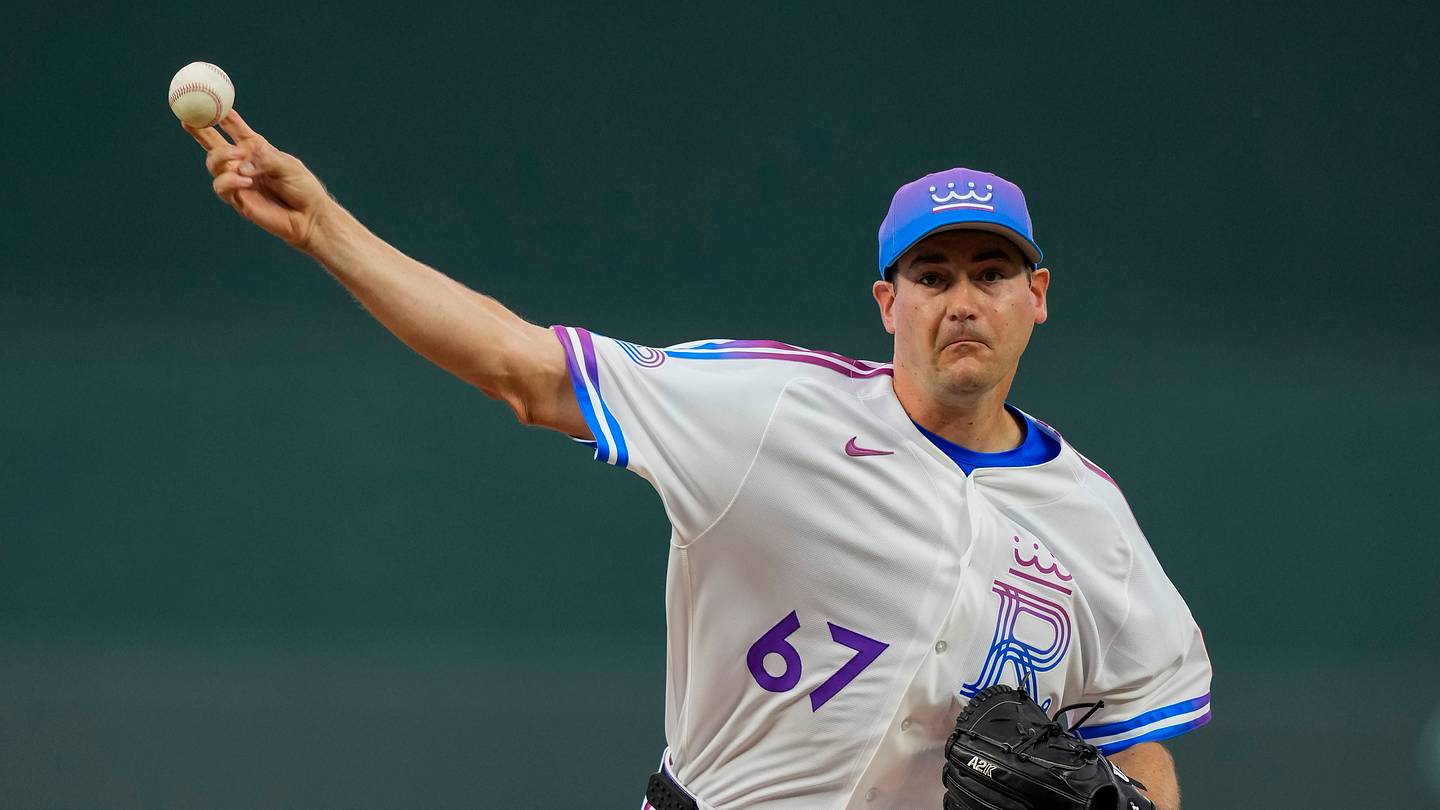 The Athletic makes bold Royals trade deadline prediction KC should adopt, but won't