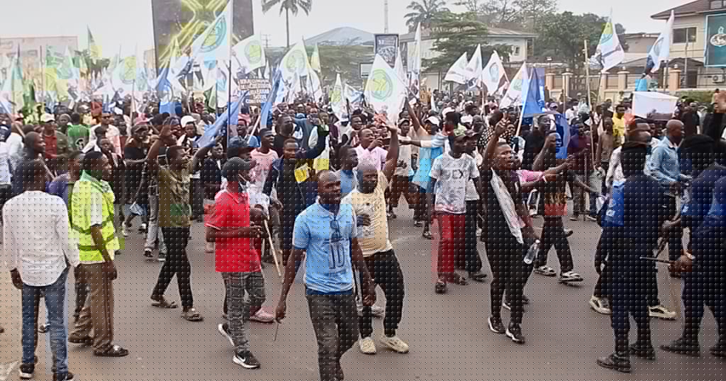 DR Congo: Opposition fury as Tshisekedi edges closer to third term