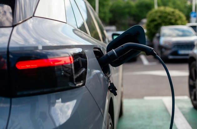 E-Auto-Boom: Warum Benziner und Diesel noch lange nicht wertlos sind
