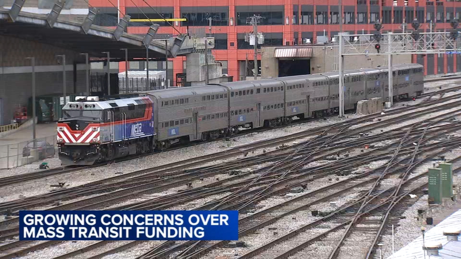 Illinois transit riders, workers could be affected by layoffs, reduced service to bridge budget gap