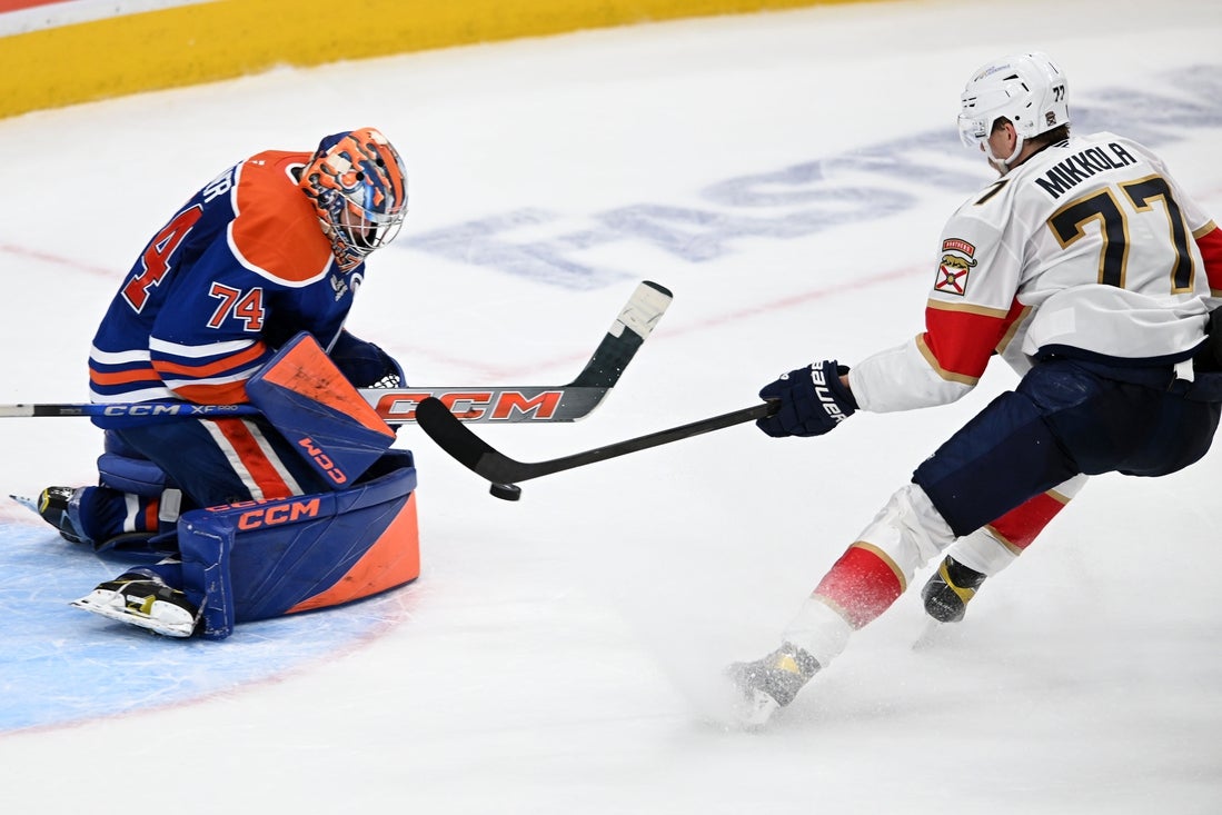 NHL News: Panthers D Niko Mikkola inks 8-year contract extension