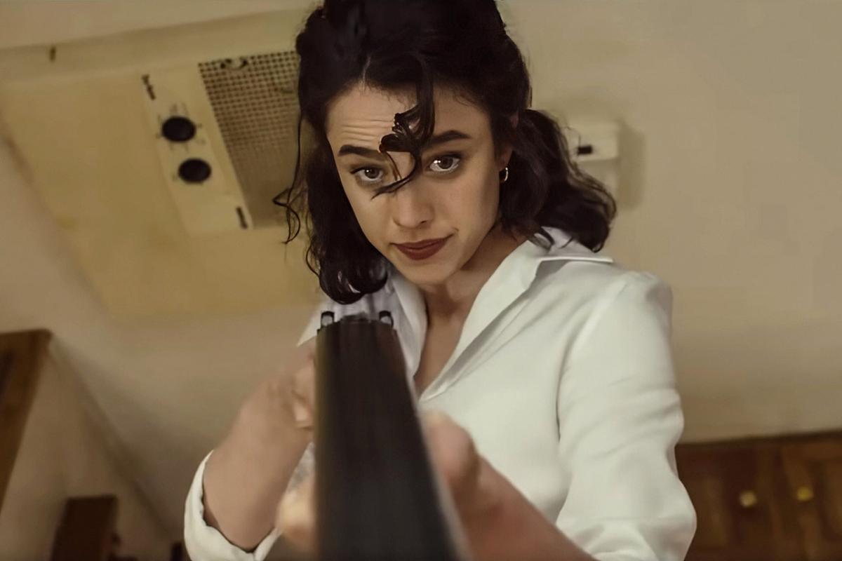 Stream It Or Skip It: ‘Honey Don’t!’ on Peacock, a Flaky Margaret Qualley / Aubrey Plaza Lesbian Comedy Directed By Ethan Coen