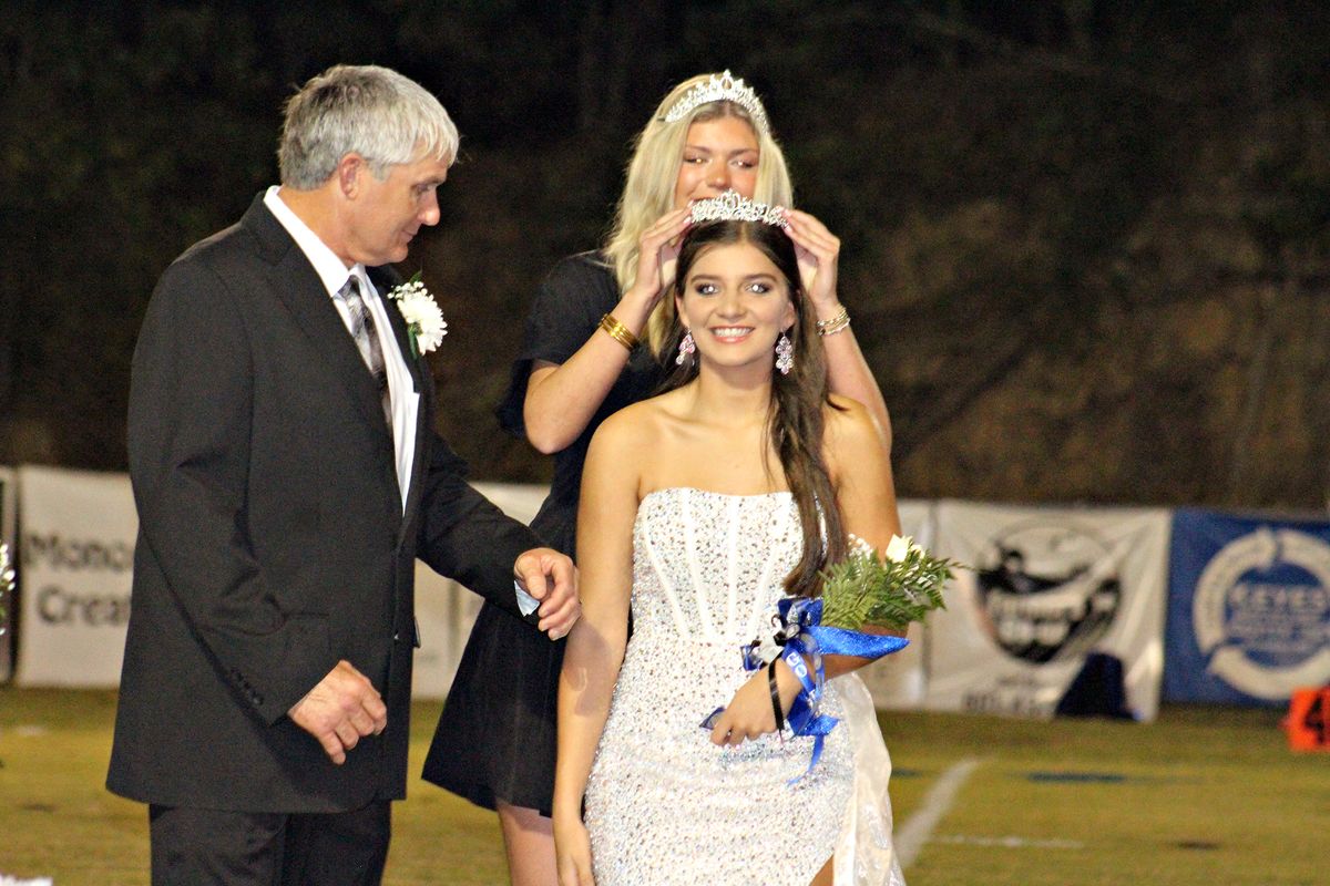 Kendall Smith crowned Porter's Chapel Academy's 2025 homecoming queen