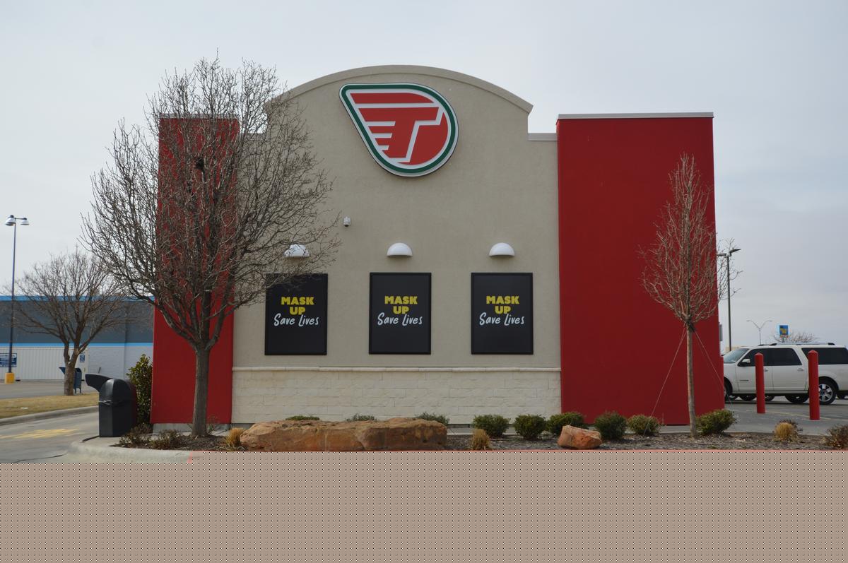 Toot'n Totum Is Saying Thank You With Six Huge Deals for Heroes