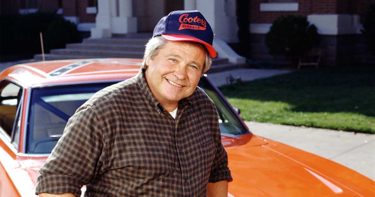 ‘Dukes of Hazzard’ Star Ben Jones Dead at 84 After ‘Massive’ Heart Attack