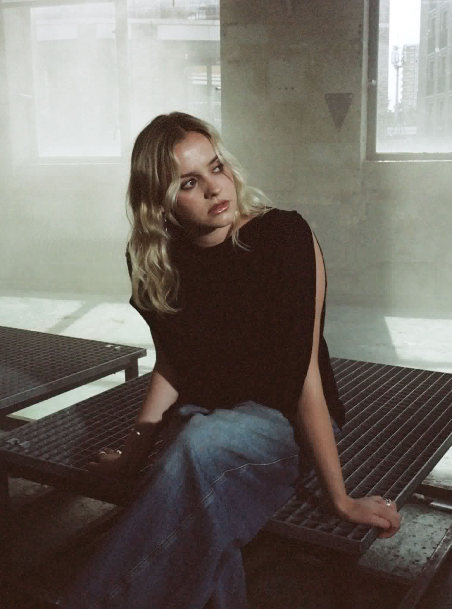 Saskia’s ‘sickofmyself’ Is A Moment Of Poise