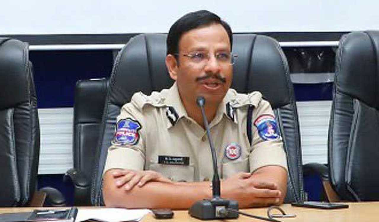 Hyderabad Police Commissioner VC Sajjanar urges citizens to stay alert amid heavy rain forecast