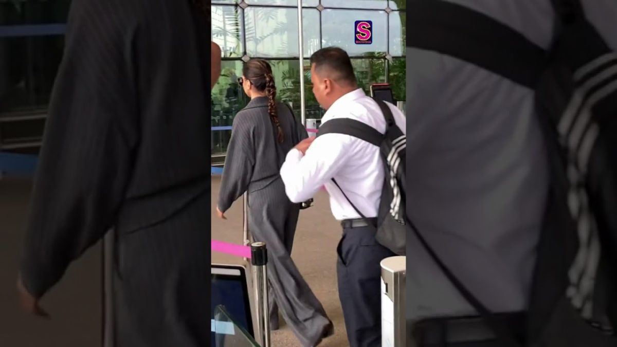 Deepika Padukone jets out of Mumbai—just hours after hubby Ranveer Singh was spotted!