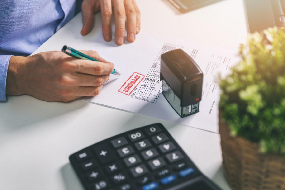 It’s Not Surprising Where Iowa Ranks In Paying Off Debt