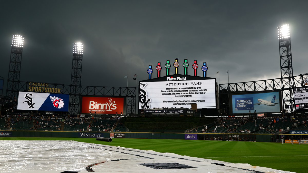 White Sox game delayed by severe weather Sunday