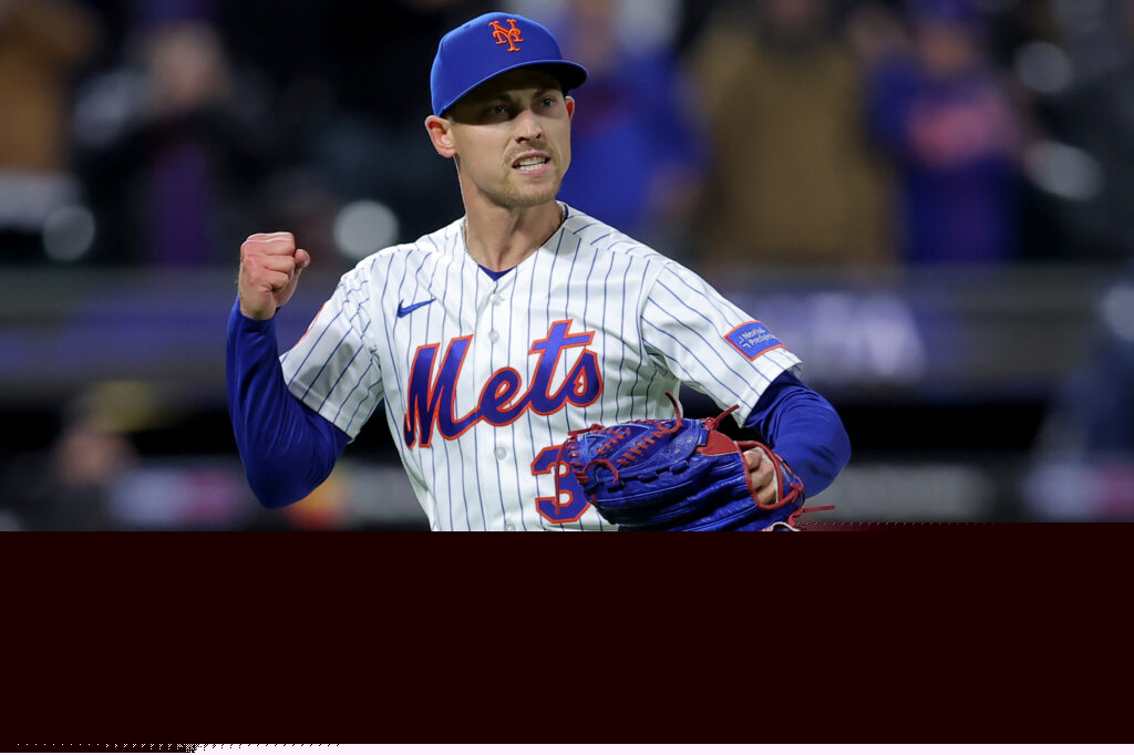 Pirates Acquire Luke Weaver