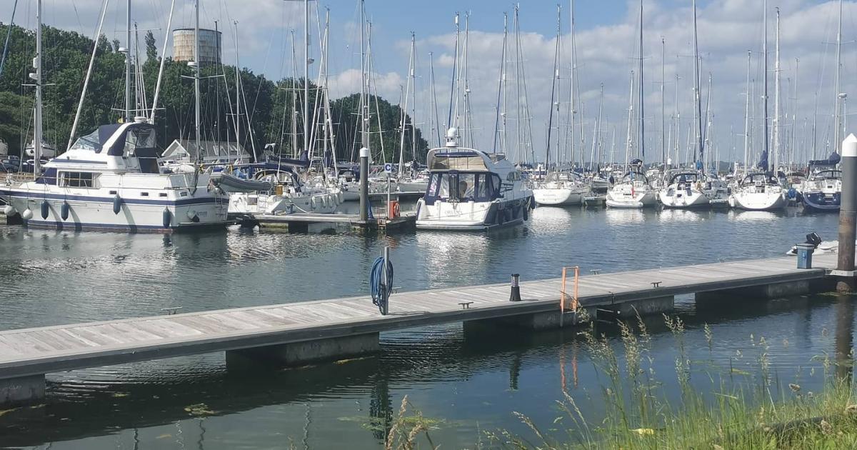 Sailor accused of smuggling had no idea Albanians were on board, court told