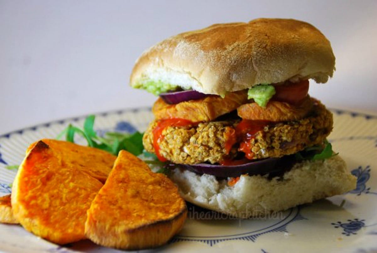 10 New Ideas for Making Delicious Veggie Burgers