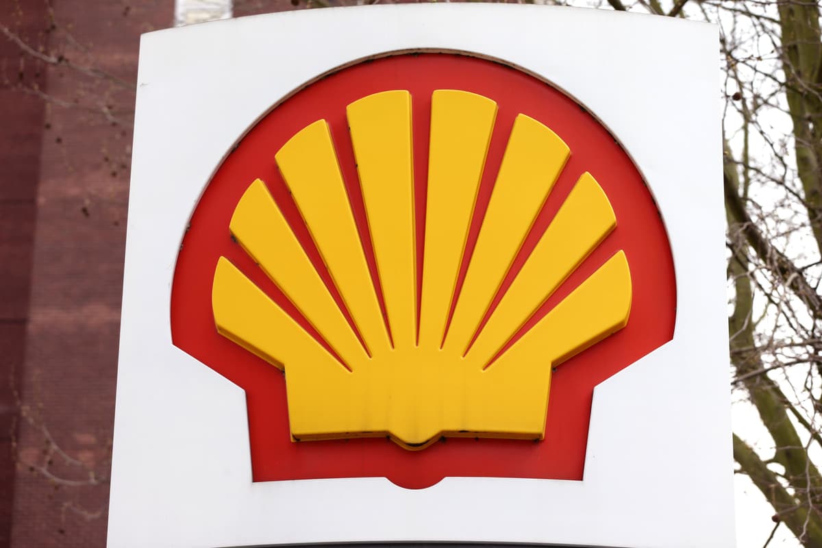 Shell half-year earnings soar to £12.6bn on Iran war oil price volatility