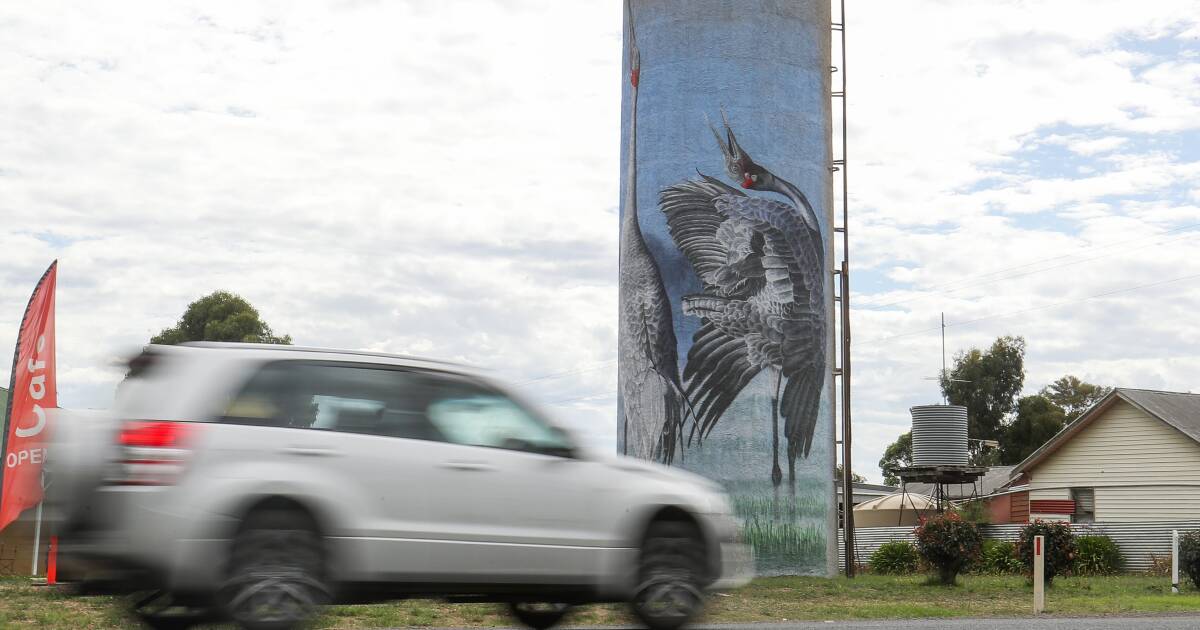 Controversial billboard that could dominate tiny town recommended for approval