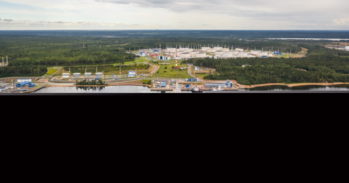 Russia Ships First 2026 Oil Cargo via Arctic Route