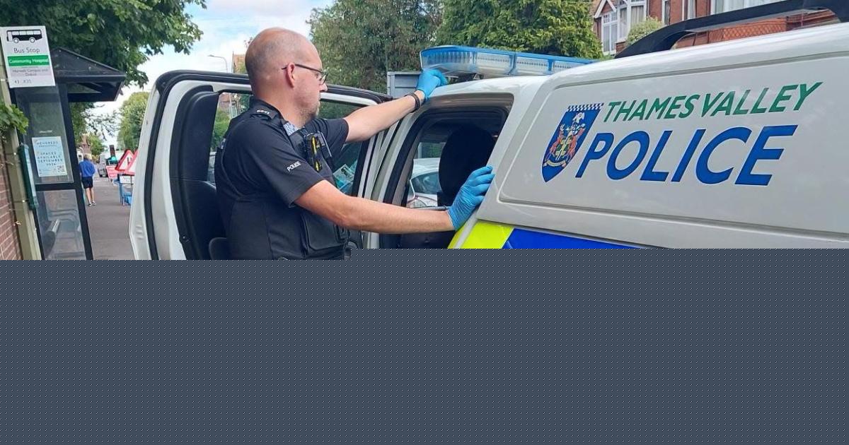 'Dramatic' police chase as car stopped and 'drug dealer' caught in town