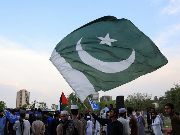 World News | Pakistan: Karachi Court Orders Civil Hospital to Pay PKR 6.5 Million Compensation to Woman