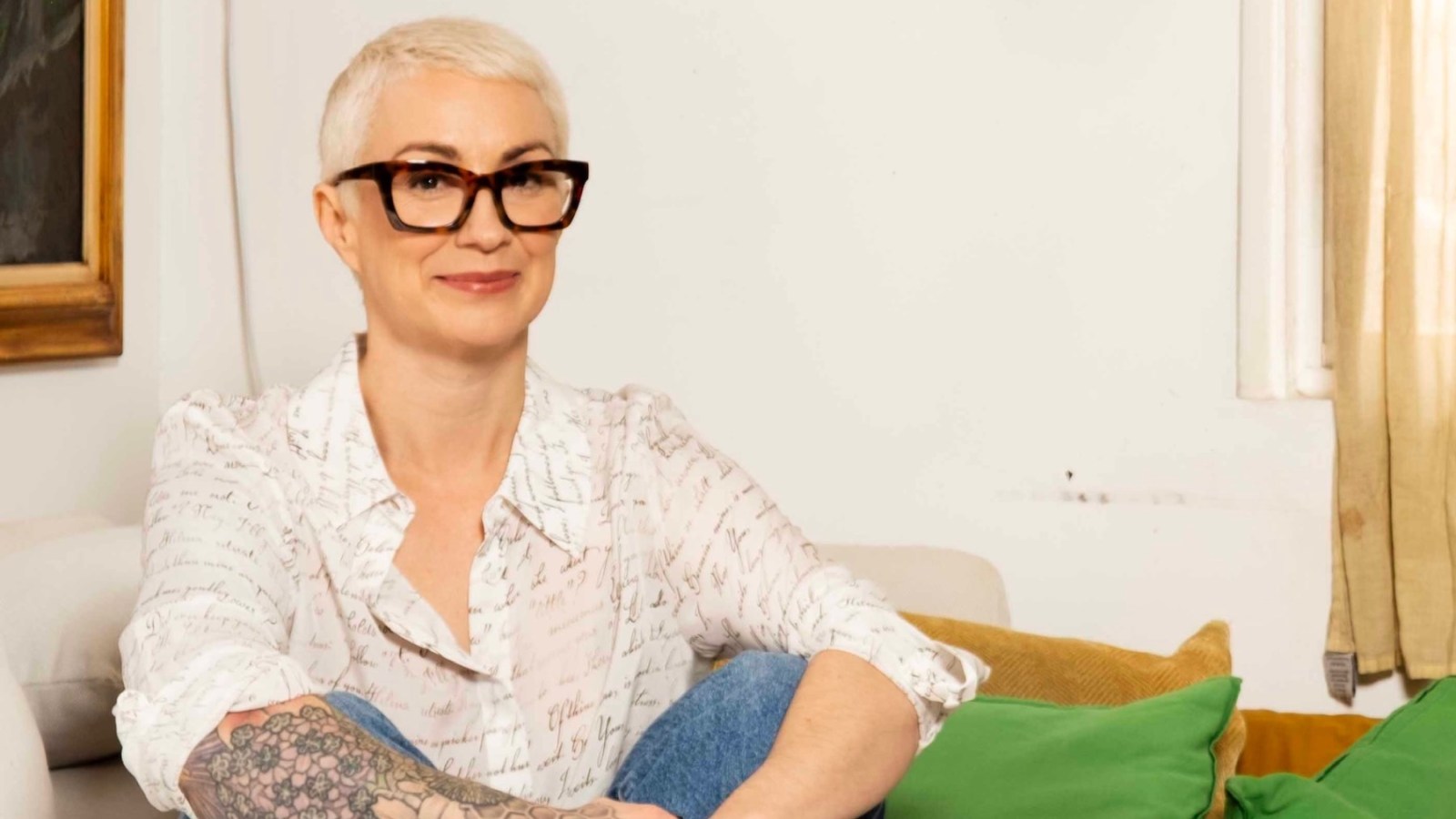 Grammy Nominee Laura Veltz on Writing Songs in Nashville: ‘Hate Not Welcome’