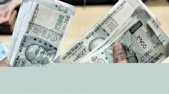 Banks collect Rs 7,087 crore for minimum balance shortfalls