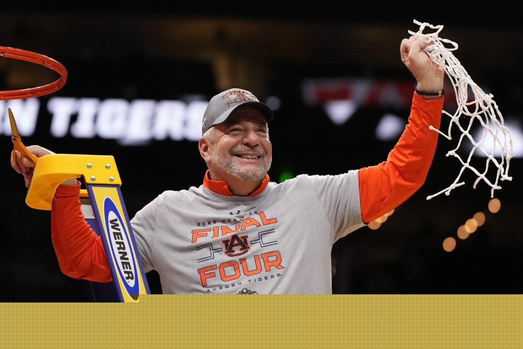 Bruce Pearl, winningest men’s basketball coach in Auburn history, announces retirement