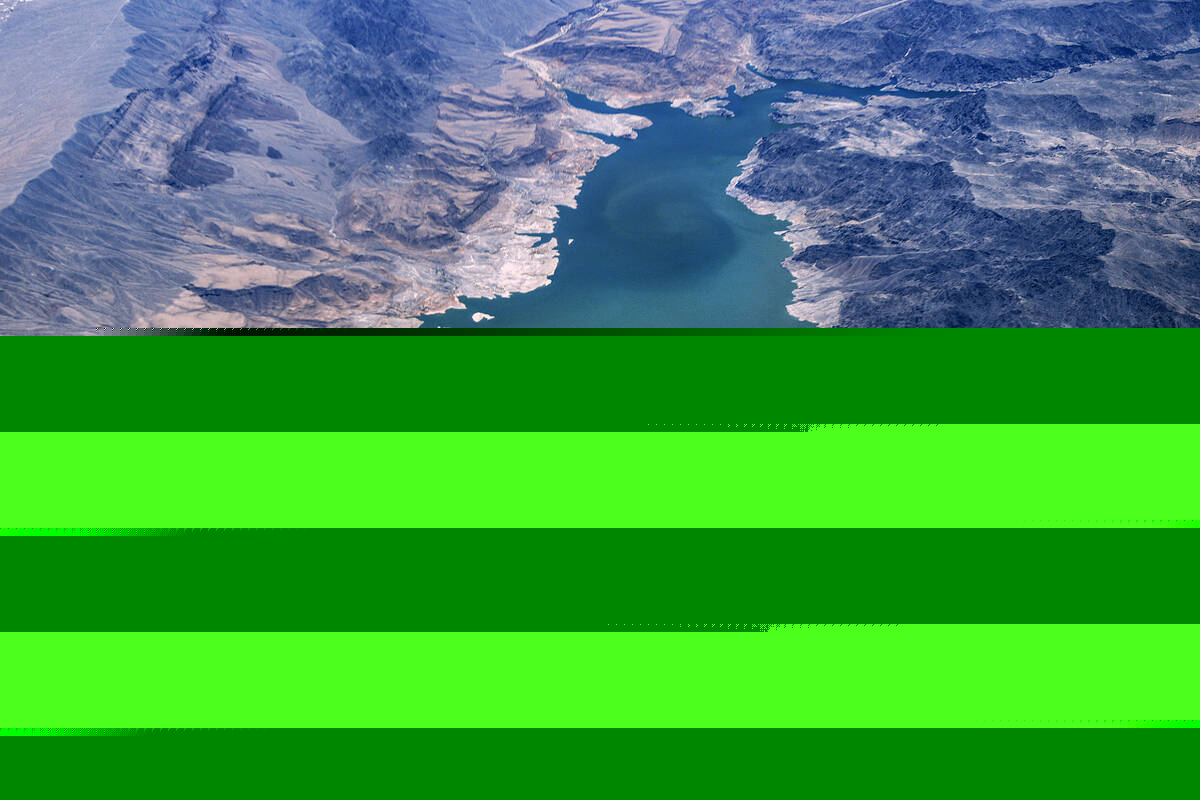 Make ‘immediate cuts’ in water use or face crisis, Colorado River experts warn