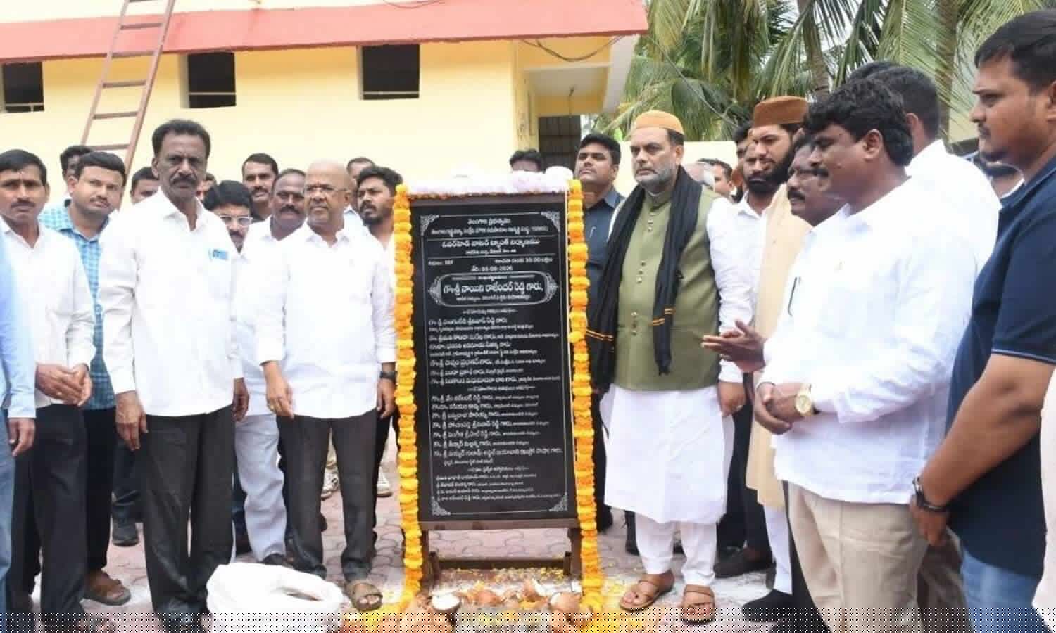 Naini lays foundation for Rs 50 lakh CC road in Kazipet