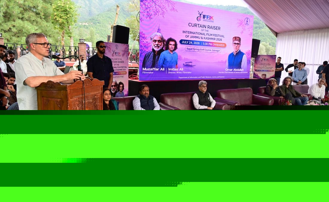 Want to strengthen Kashmir’s bond with Bollywood: CM Omar
