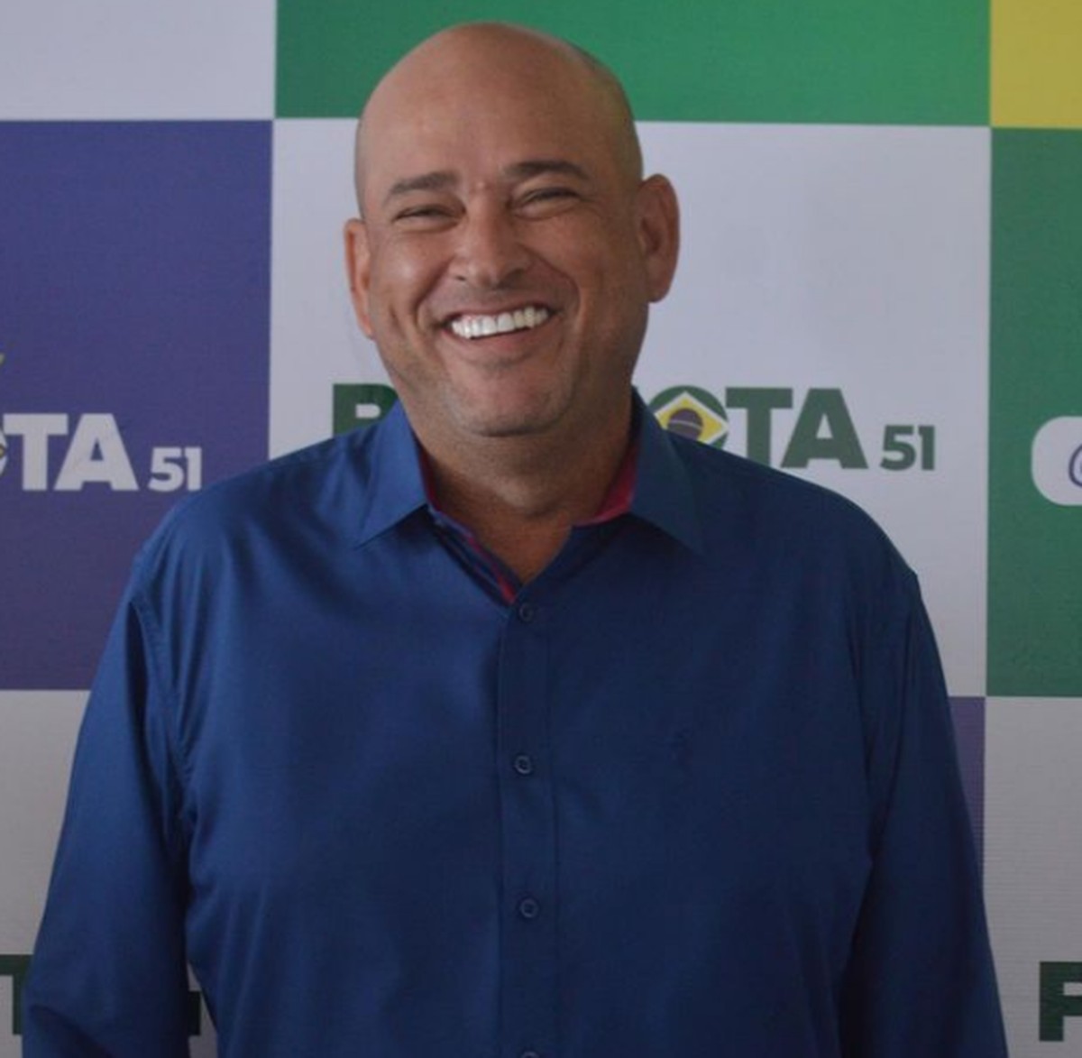 Binho Galinha: quem é o deputado alvo de operação por suspeita de chefiar grupo miliciano na Bahia