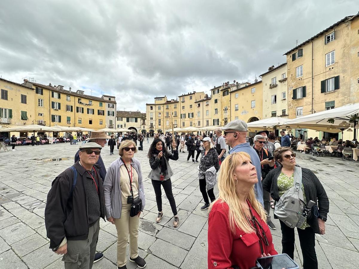 "Turismo, urgente cambiare rotta". L’attacco di “Lucca è un grande noi“