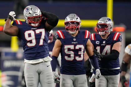 Super Bowl winner shares wisdom with Patriots teammates
