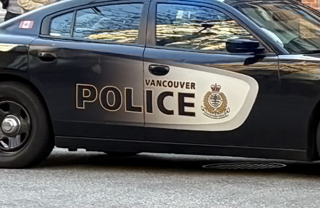 Man arrested following assault, robbery, and possible hate crime in Vancouver