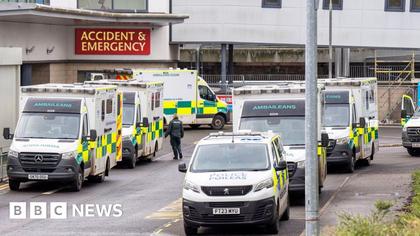 More than 800 deaths in Scotland linked to long A&amp;E waits