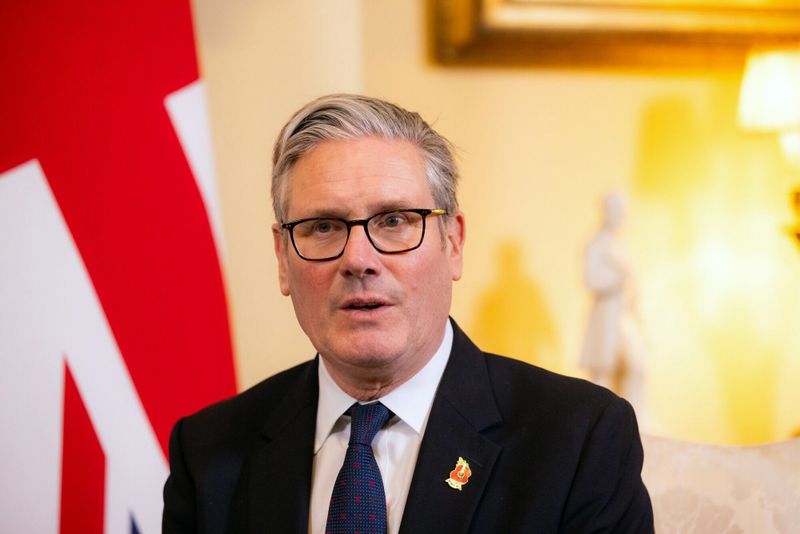 UK's Starmer signals China reset in talks with Xi, eyes economic wins