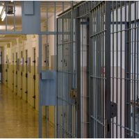 Atacul cibernetic asupra ANP: Serviciile de telefonie au fost reluate, dar convorbirile deținuților nu pot fi mai lungi de cinci minute | AUDIO