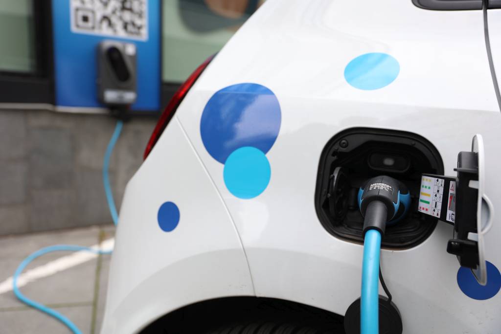 Forto: Uvodimo posebne oznake za električna i hibridna vozila
