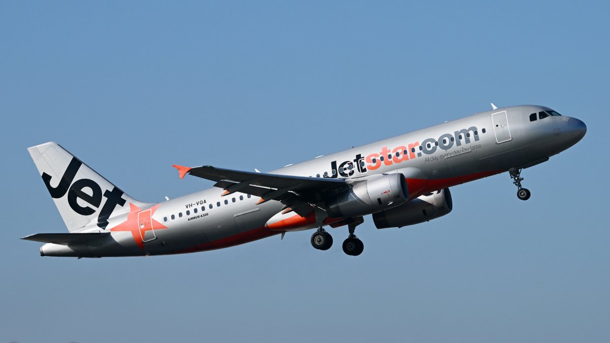 Want to put your carry-on bag in the overhead locker? This airline will now charge you