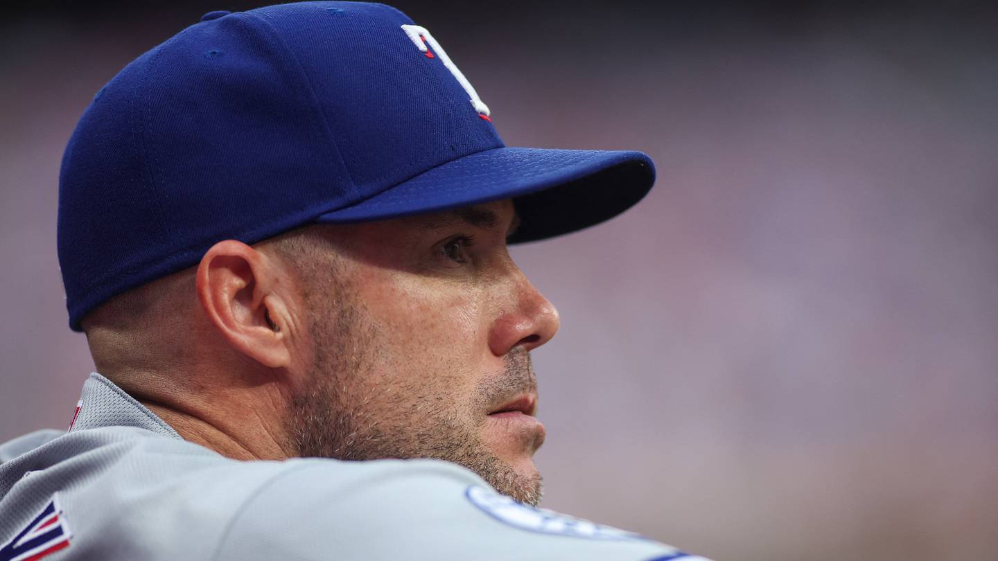 Rangers Could Have Options at Catcher as Injured Vet Nears Rehab Assignment