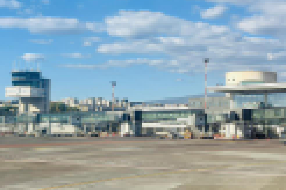 Etna, all’aeroporto di Catania voli sospesi fino alle 18